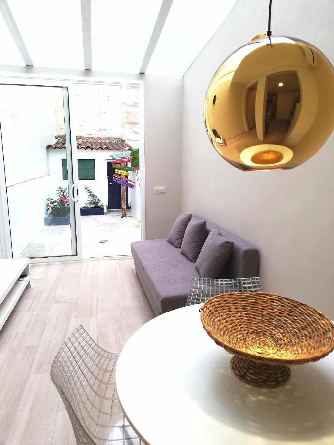 Mazi Apartments Chic Badalona Exterior foto